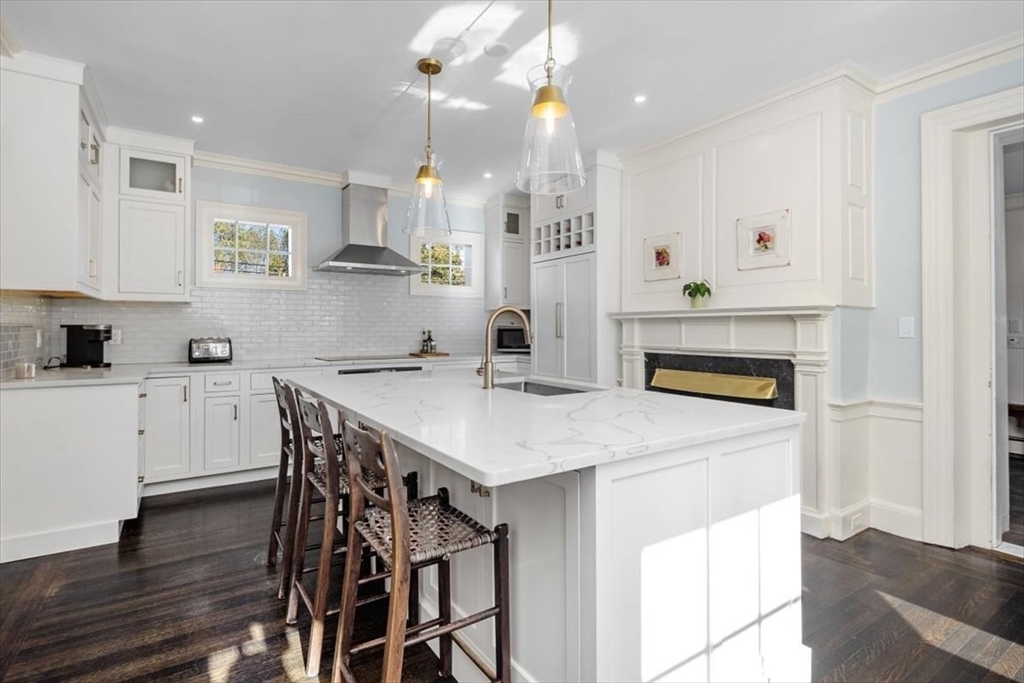 79 North Main Street, Unit 1 Cohasset, MA 02025 - Photo 12 of 32