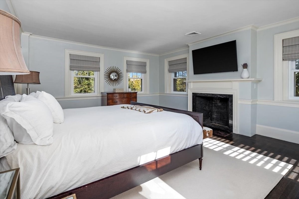 79 North Main Street, Unit 1 Cohasset, MA 02025 - Photo 22 of 32