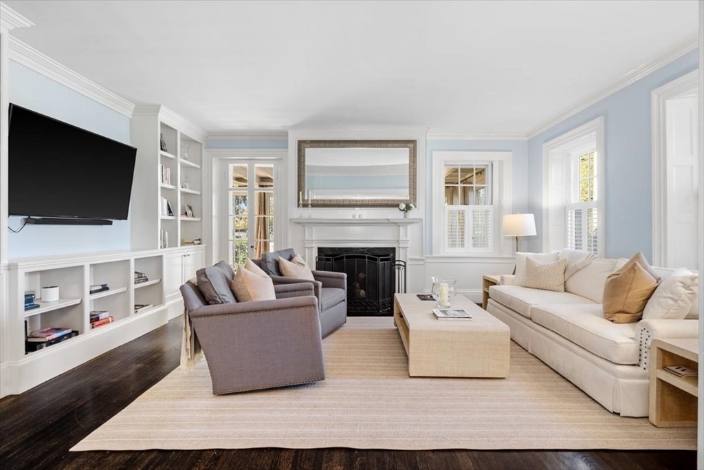 79 North Main Street, Unit 1 Cohasset, MA 02025 - Photo 6 of 32