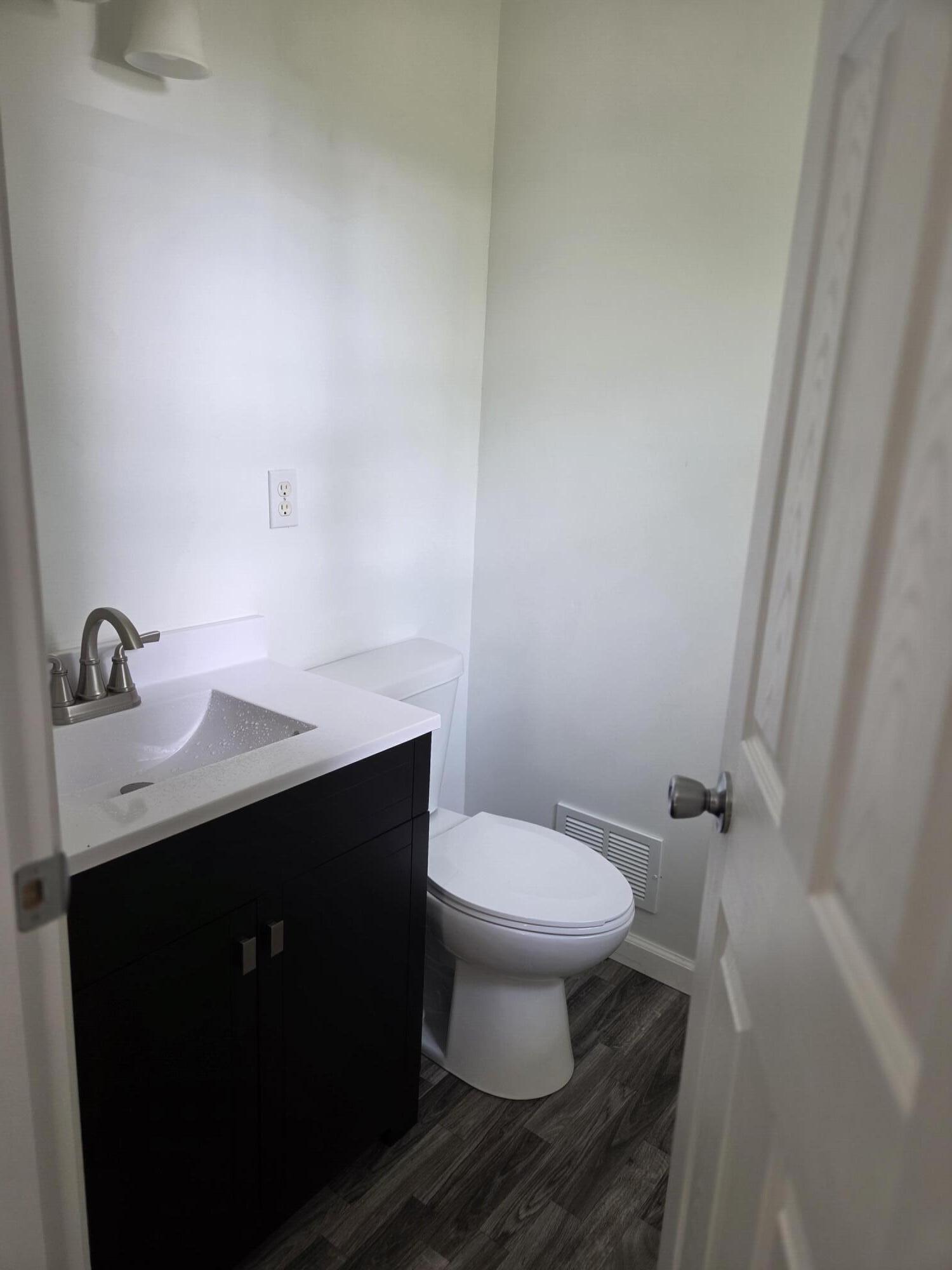 4790 4th Street Barryton, MI 49305 - Photo 12 of 29 #10 Bath Master