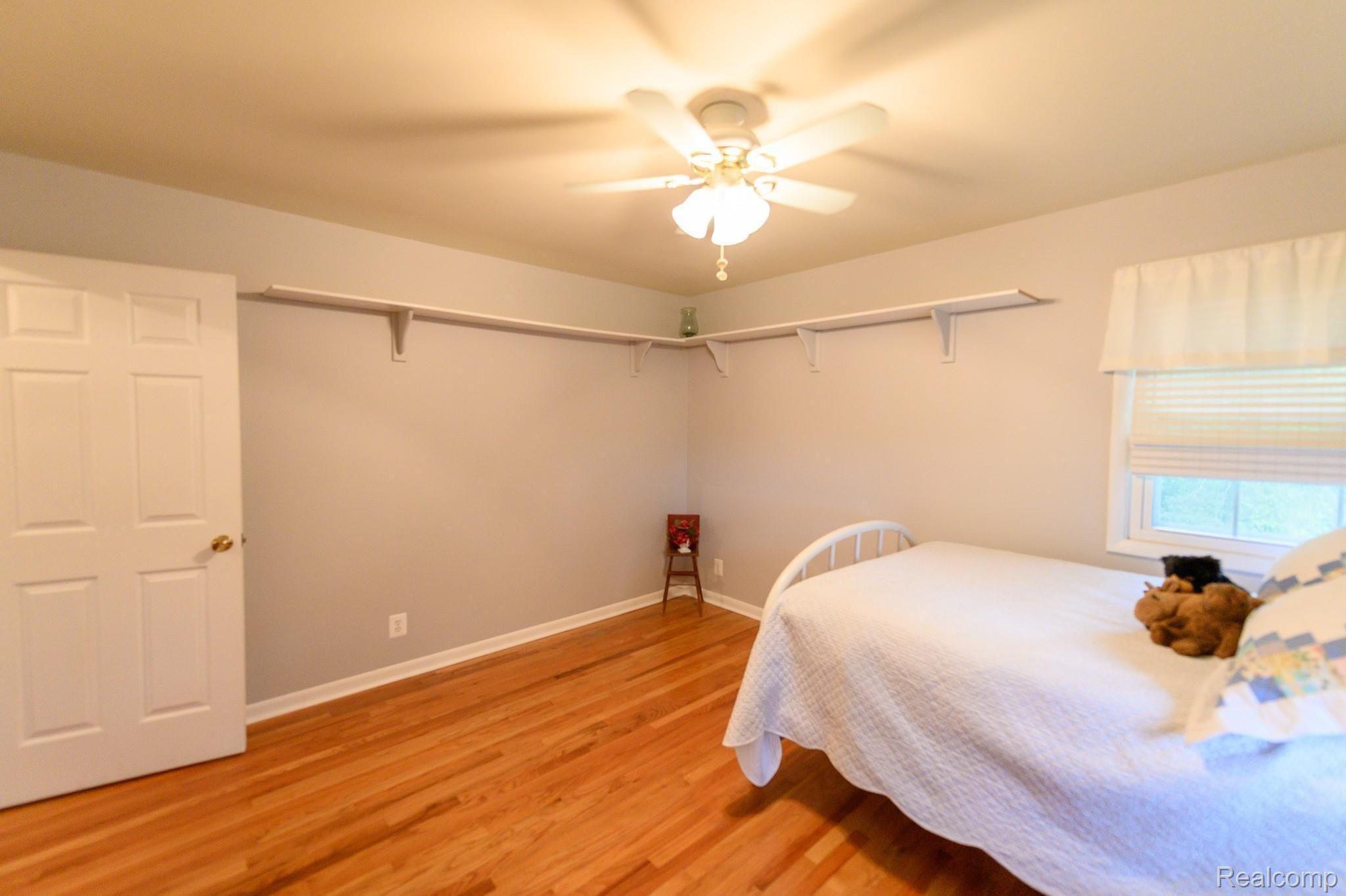 1210 Baker Road Fenton, MI 48430 - Photo 37 of 39 DSC_3252.jpg