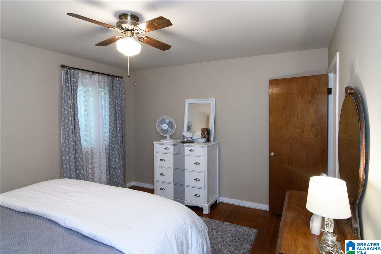 1008 Barnisdale Road Birmingham, AL 35235 - Photo 18 of 36