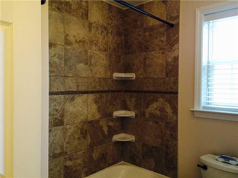2586 Ridge Rd Extension Economy, PA 15005 - Photo 9 of 17 Full Bath.