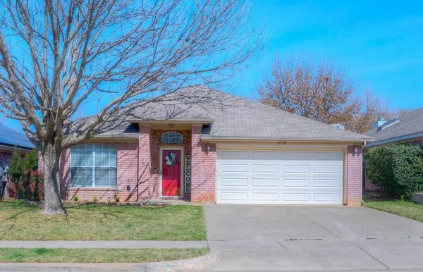 $369,000 | 8729 Lake Meadows Lane, Fort Worth, TX 76053