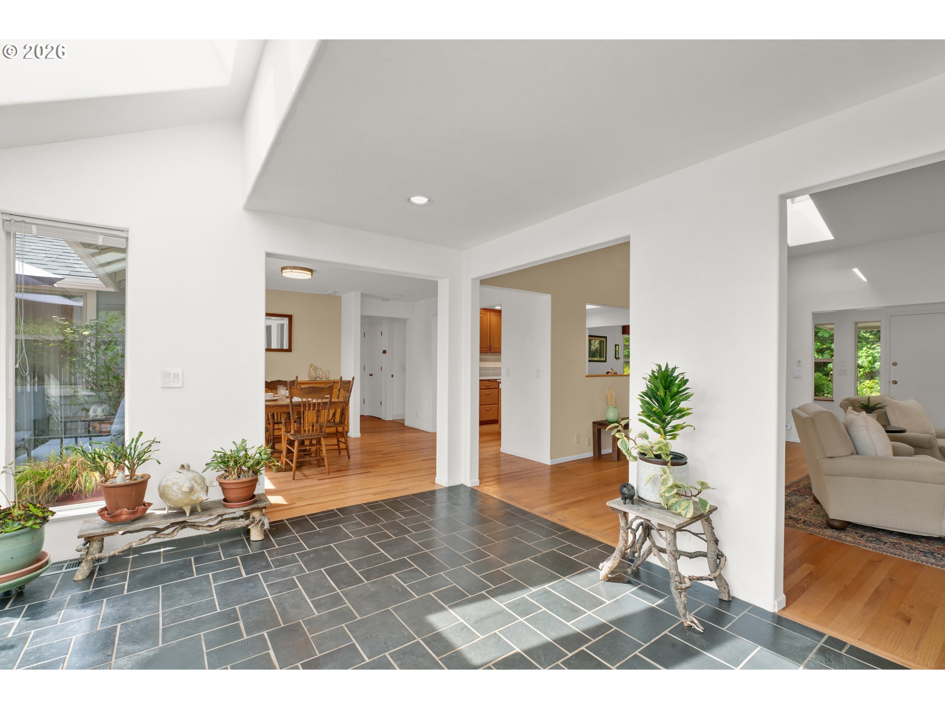 31338 Fox Hollow Road Eugene, OR 97405 - Photo 10 of 48 Gallery Image 10