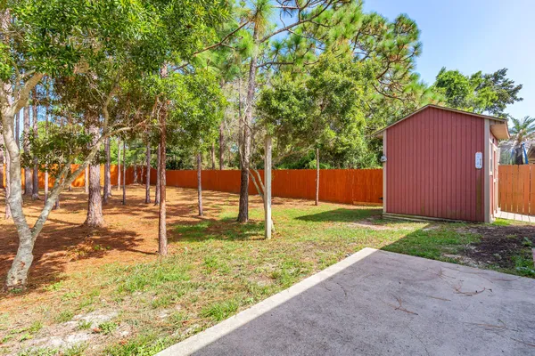 $2,495 | 1952 Bay Pine Circle, Gulf Breeze, FL 32563
