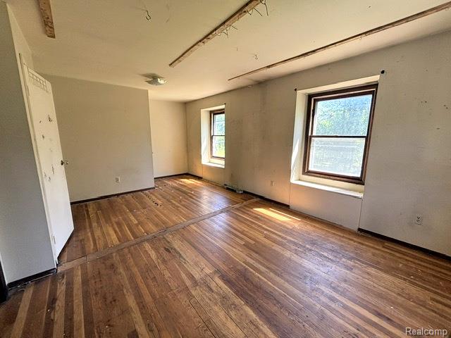 6080 Cedar Lake Road Pinckney, MI 48169 - Photo 11 of 20