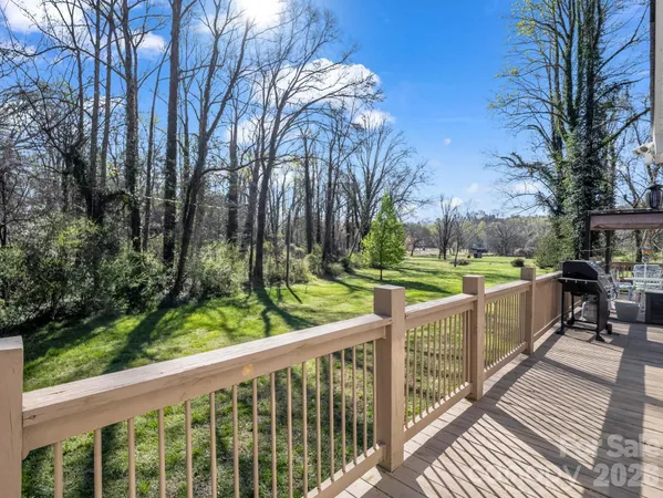 $549,000 | 260 Warrior Drive, Tryon, NC 28782