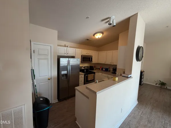 $150,000 | 3696 Cotswold Avenue, Unit 3C, Greensboro, NC 27410