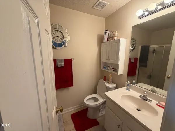 $150,000 | 3696 Cotswold Avenue, Unit 3C, Greensboro, NC 27410