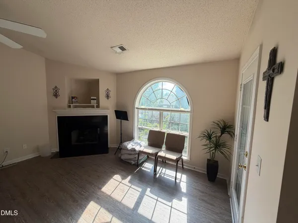 $150,000 | 3696 Cotswold Avenue, Unit 3C, Greensboro, NC 27410