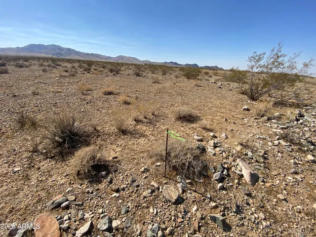 $3,000 | Xxxxx North Xxxxx N Phillip (lot 354) Road, Unit 354, Dolan Springs, AZ 86441