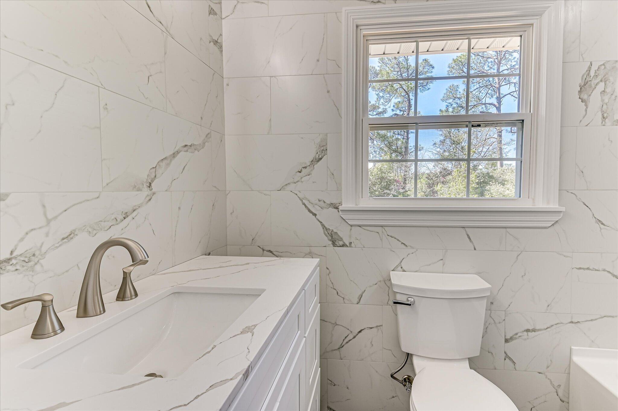 814 Dunbarton Drive North Augusta, SC 29841 - Photo 39 of 53 hall bathroom