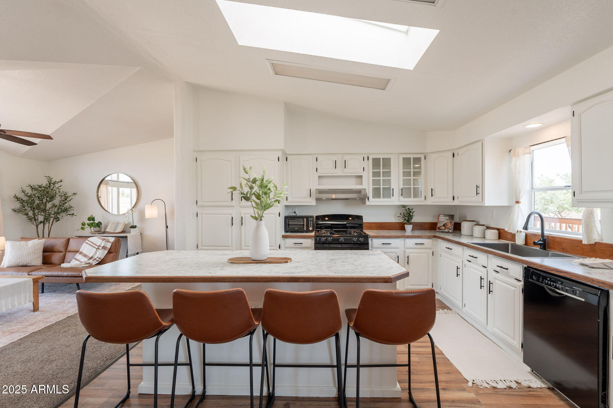 3154 West Cactus Blossom Drive Benson, AZ 85602 - Photo 17 of 38 23-web-or-mls-Cactus Blossom-23