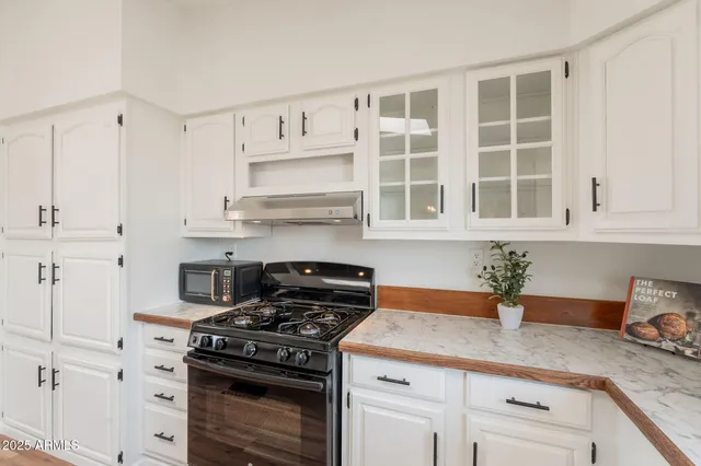 $399,000 | 3154 West Cactus Blossom Drive, Benson, AZ 85602