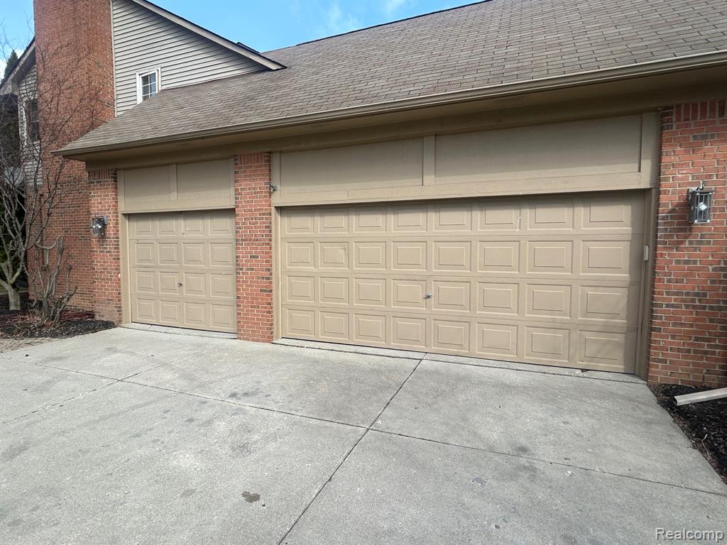 855 Chelsea Road Canton, MI 48187 - Photo 4 of 53