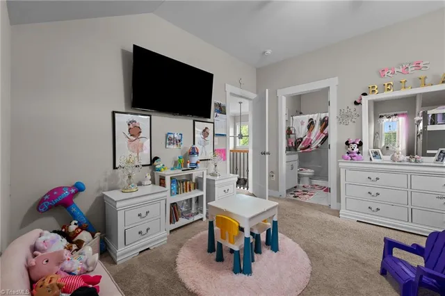 $925,000 | 1096 Crestwell Drive, Burlington, NC 27215