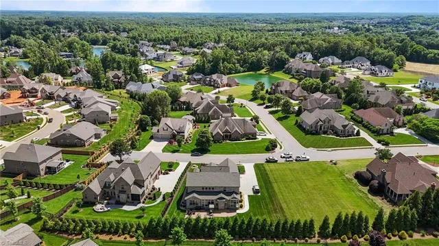 $925,000 | 1096 Crestwell Drive, Burlington, NC 27215