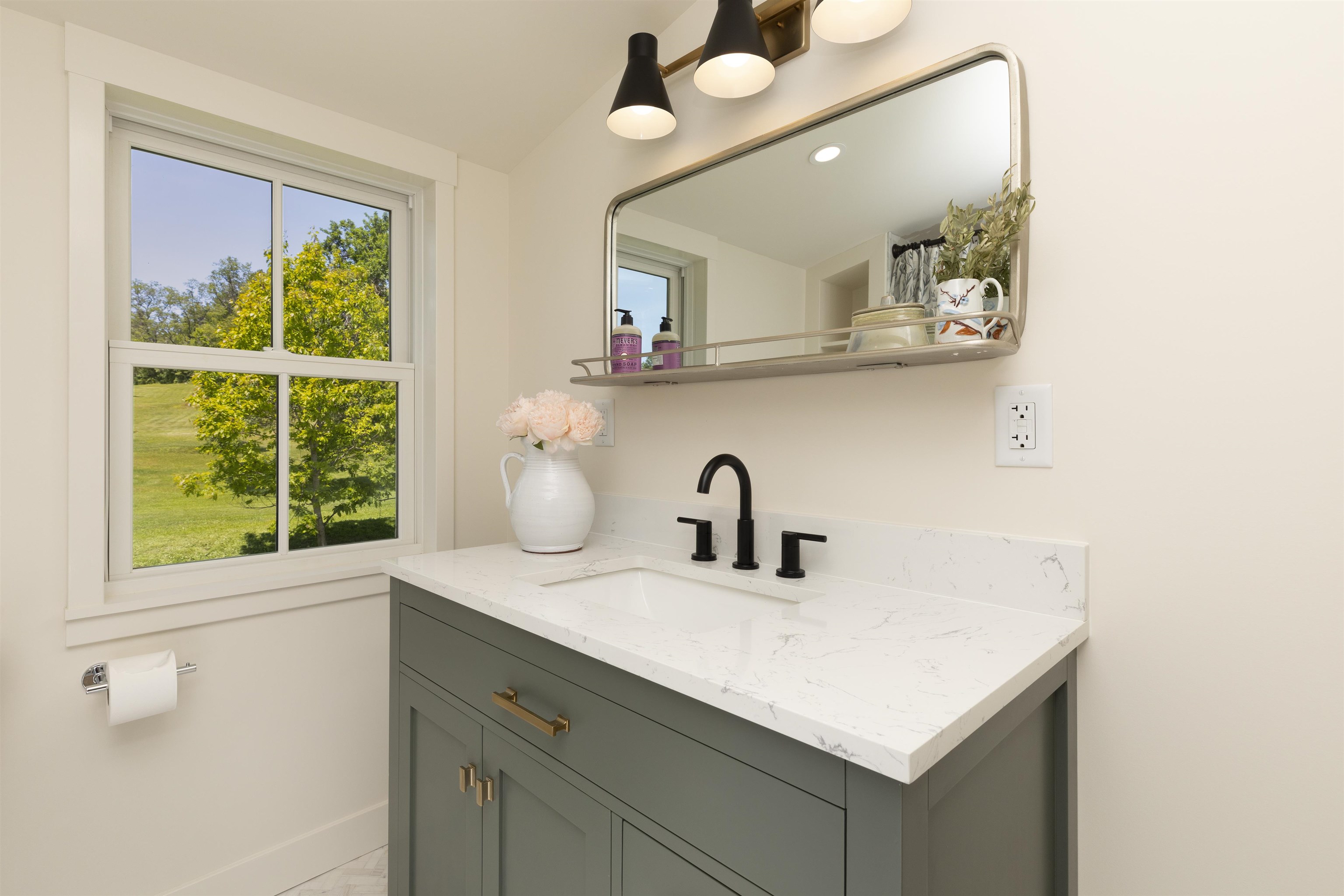156 Etna Road Lebanon, NH 03766 - Photo 26 of 29 Gallery Image 26