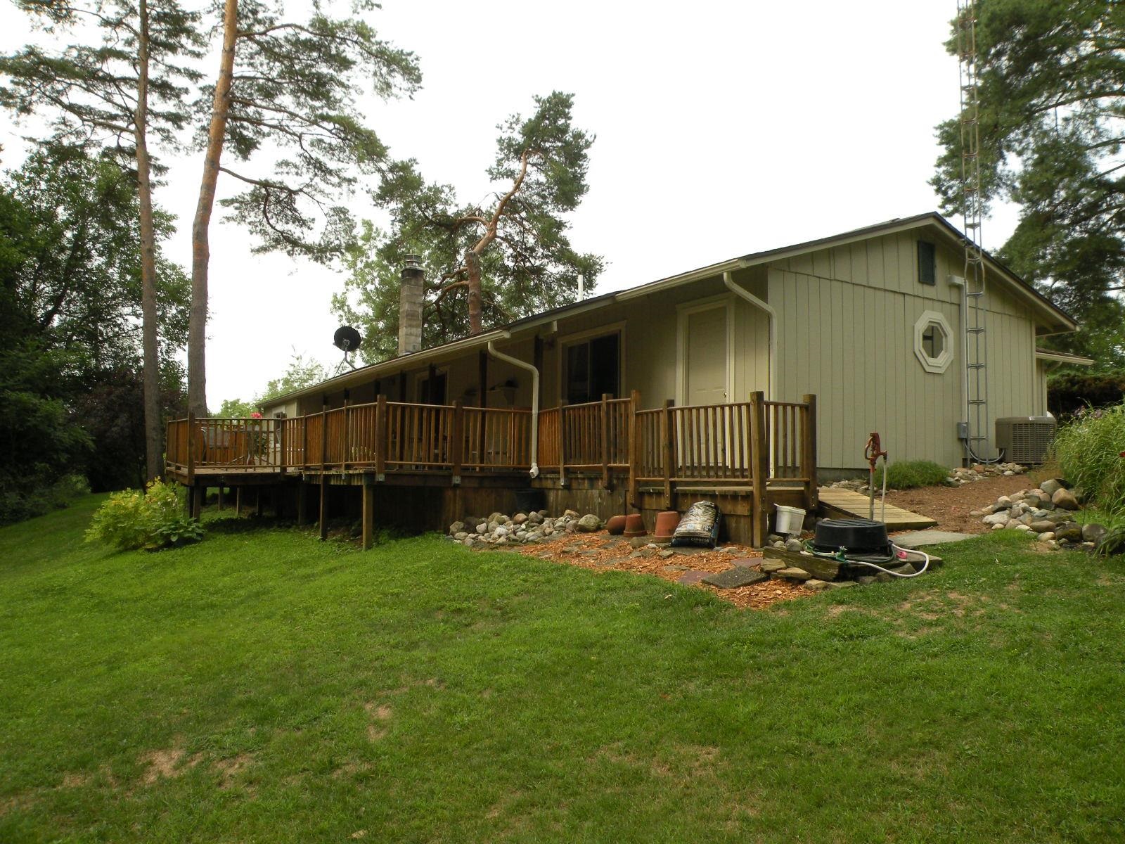 1953 West Hibbard Road Owosso, MI 48867 - Photo 4 of 26