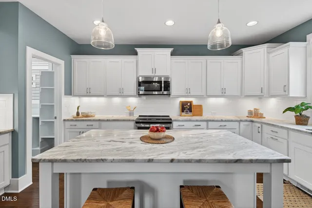 $779,000 | 8018 Rosemont Parkway, Durham, NC 27713