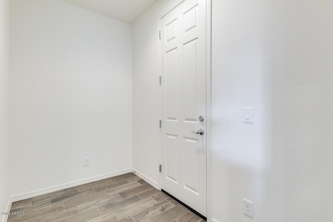 3255 West Carter Road Phoenix, AZ 85041 - Photo 19 of 58 18-Carter