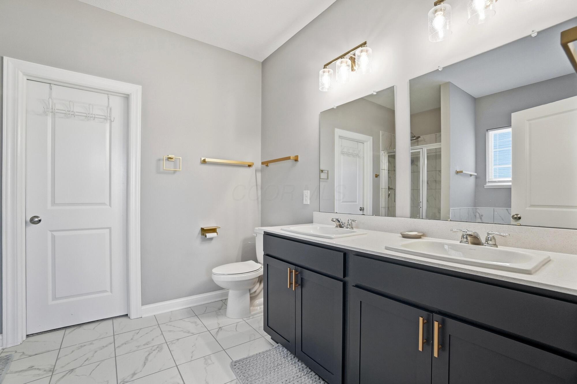 1496 Raley Way Columbus, OH 43228 - Photo 32 of 65