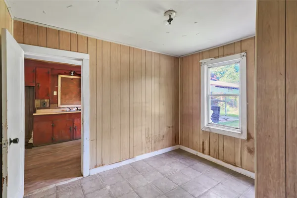 a view of an entryway of a house