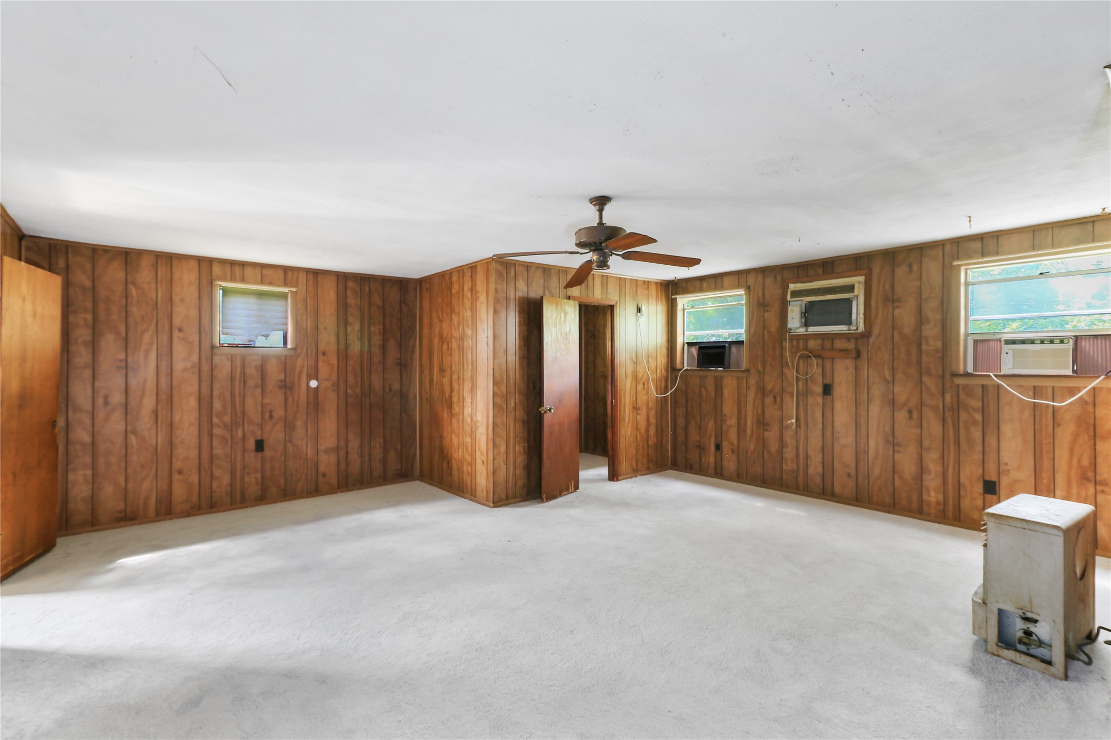 325 South 19th Street Silsbee, TX 77656 - Photo 10 of 18