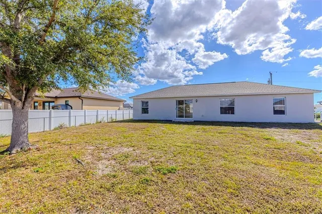 $285,000 | 1213 Northwest 20th Street, Cape Coral, FL 33993