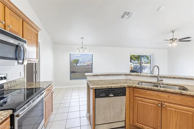 $285,000 | 1213 Northwest 20th Street, Cape Coral, FL 33993