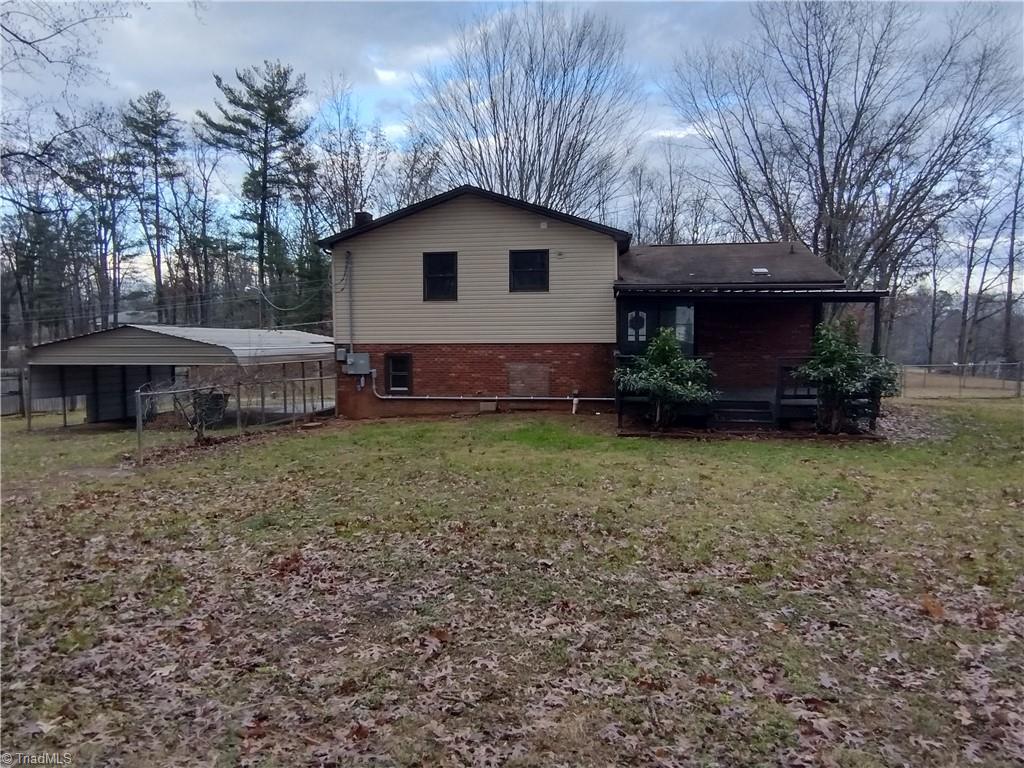 577 Pipers Gap Road Mount Airy, NC 27030 - Photo 4 of 28 Gallery Image 4