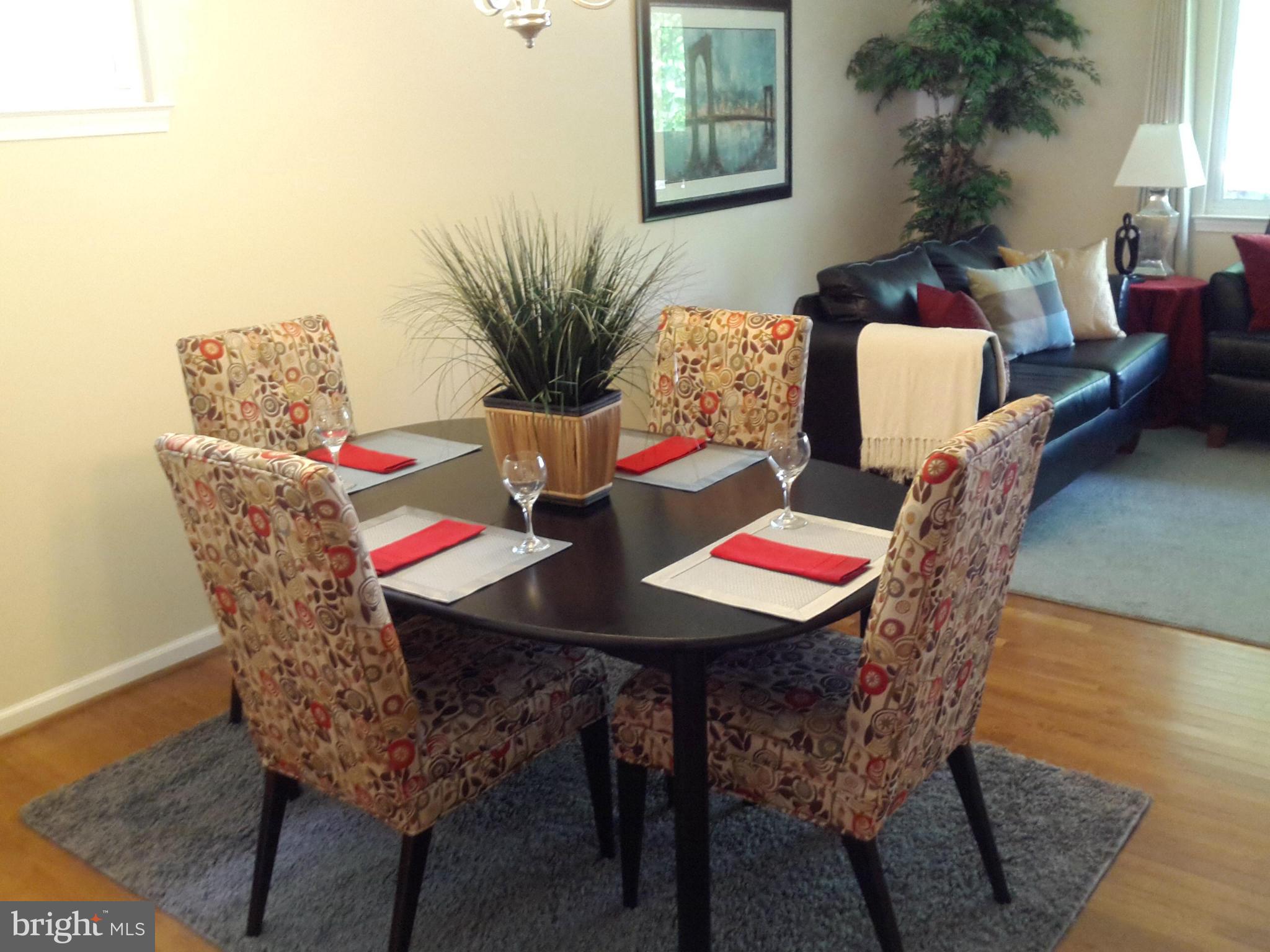 5515 Yorkshire Street Springfield, VA 22151 - Photo 8 of 26 Dining Room