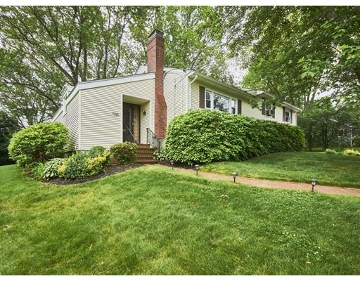 23 Graymore Road Waltham, MA 02451 - Photo 4 of 17