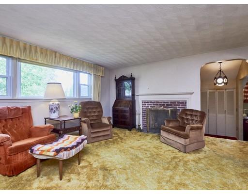 23 Graymore Road Waltham, MA 02451 - Photo 7 of 17
