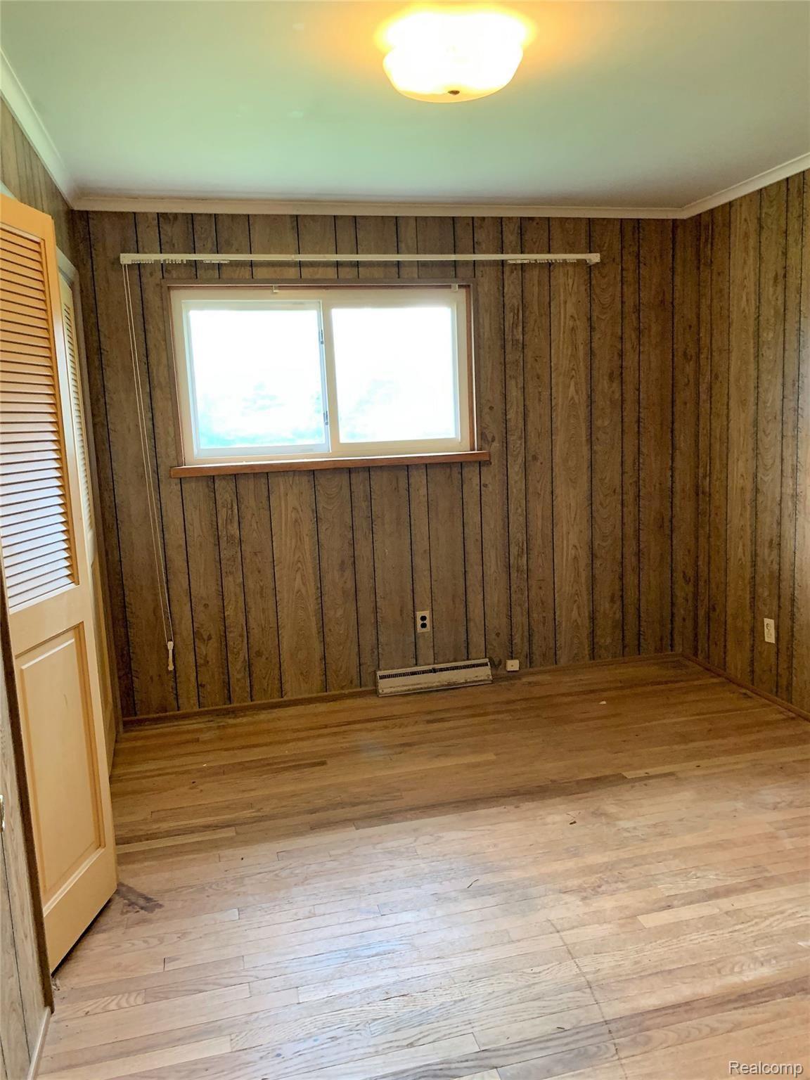 12303 Newman Road Brighton, MI 48114 - Photo 11 of 25 bedroom 2
