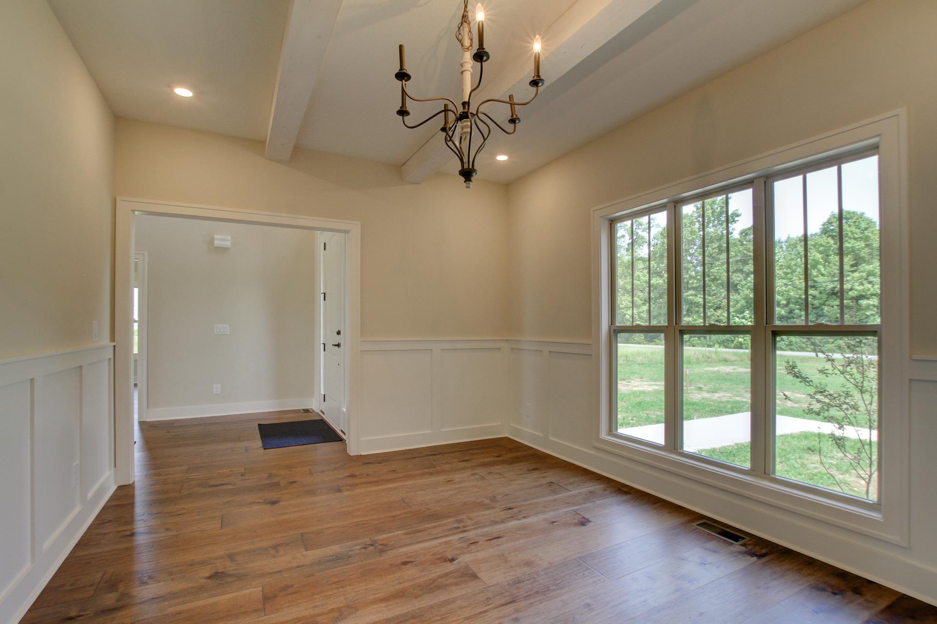 12 Albright Road Clarksville, TN 37043 - Photo 7 of 30 Gallery Image 7