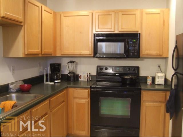 655 Lakeside Circle Covington, GA 30016 - Photo 1 of 1 Gallery Image 1