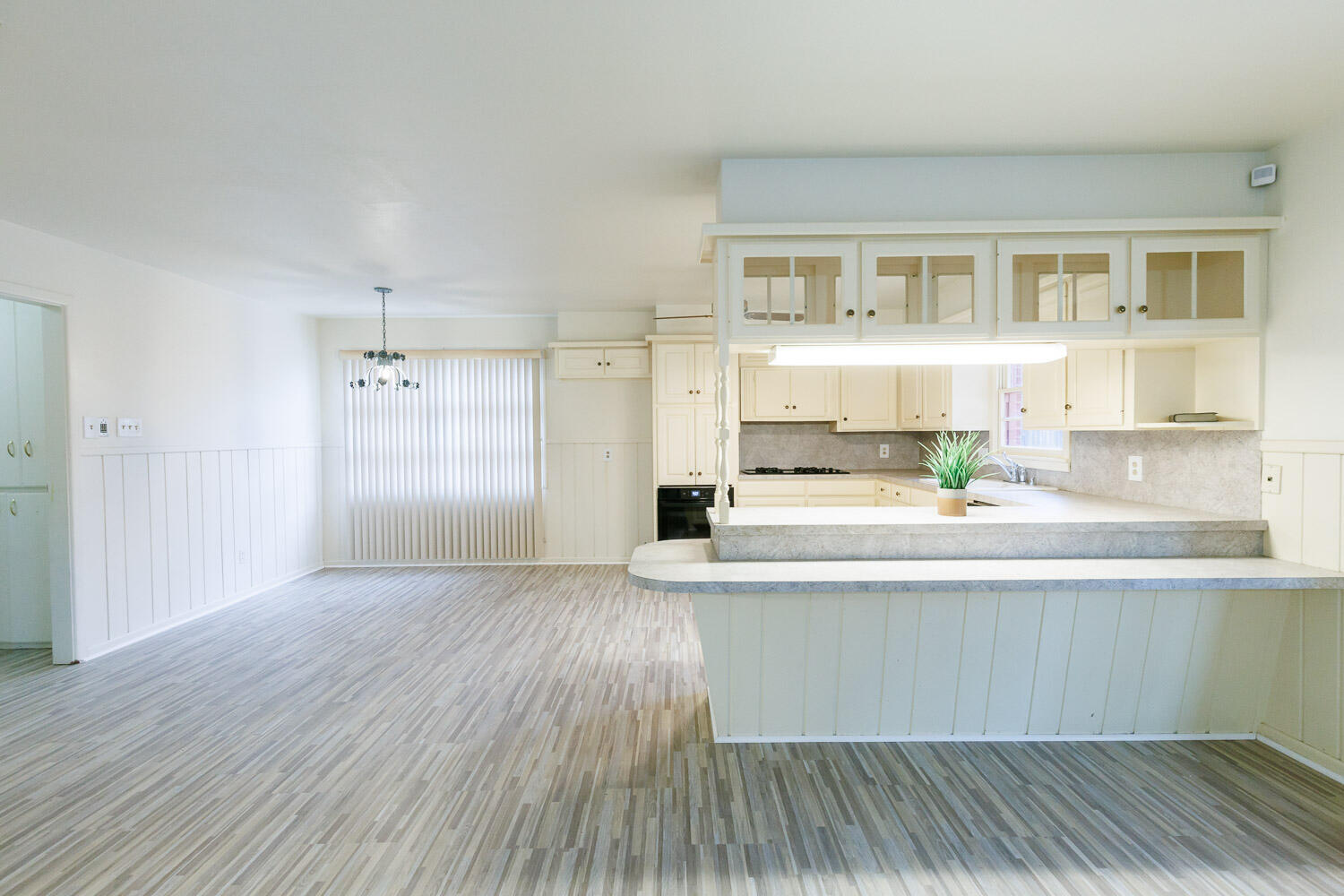 2302 52nd Street Lubbock, TX 79412 - Photo 11 of 42 Kitchen