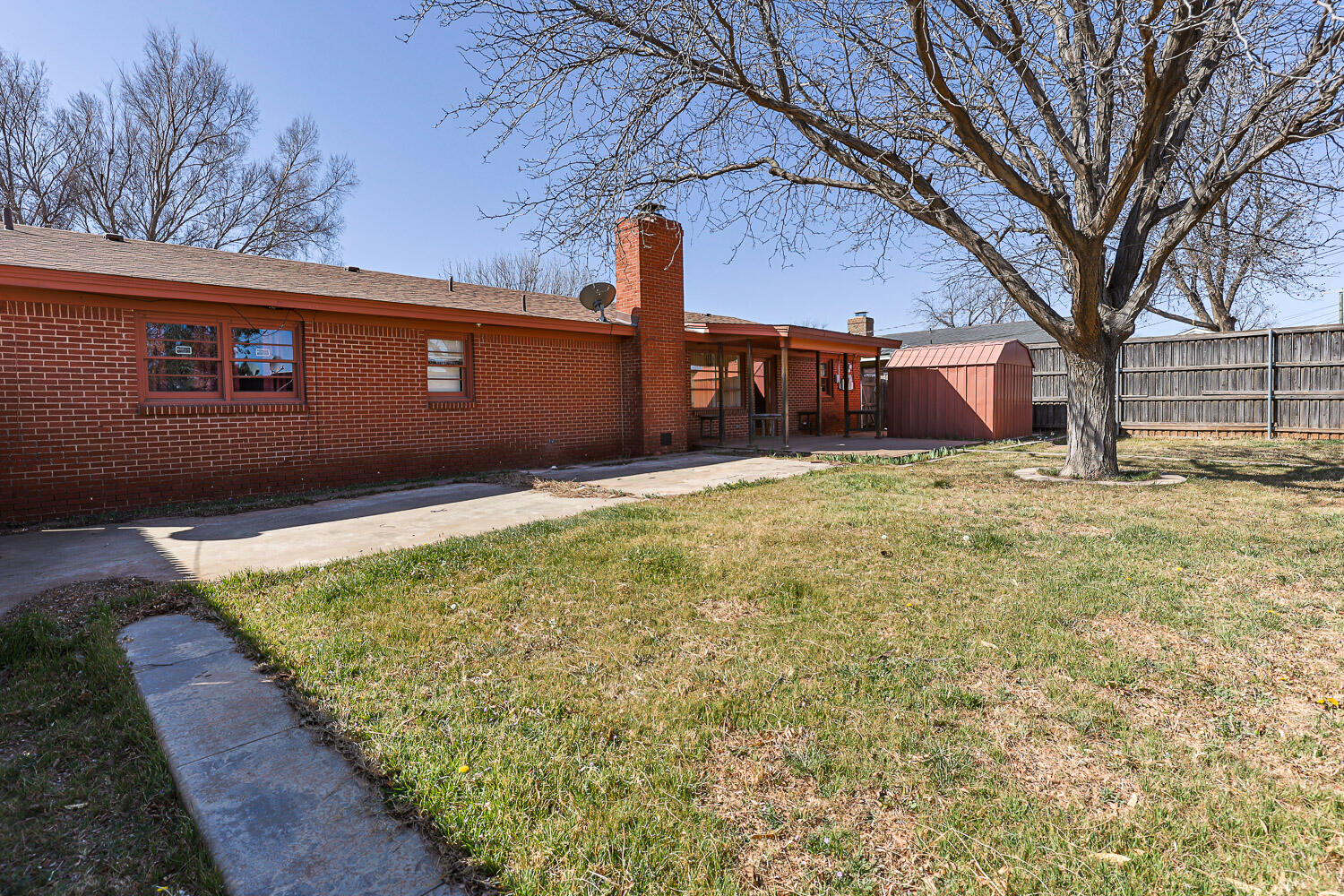2302 52nd Street Lubbock, TX 79412 - Photo 40 of 42 Backyard