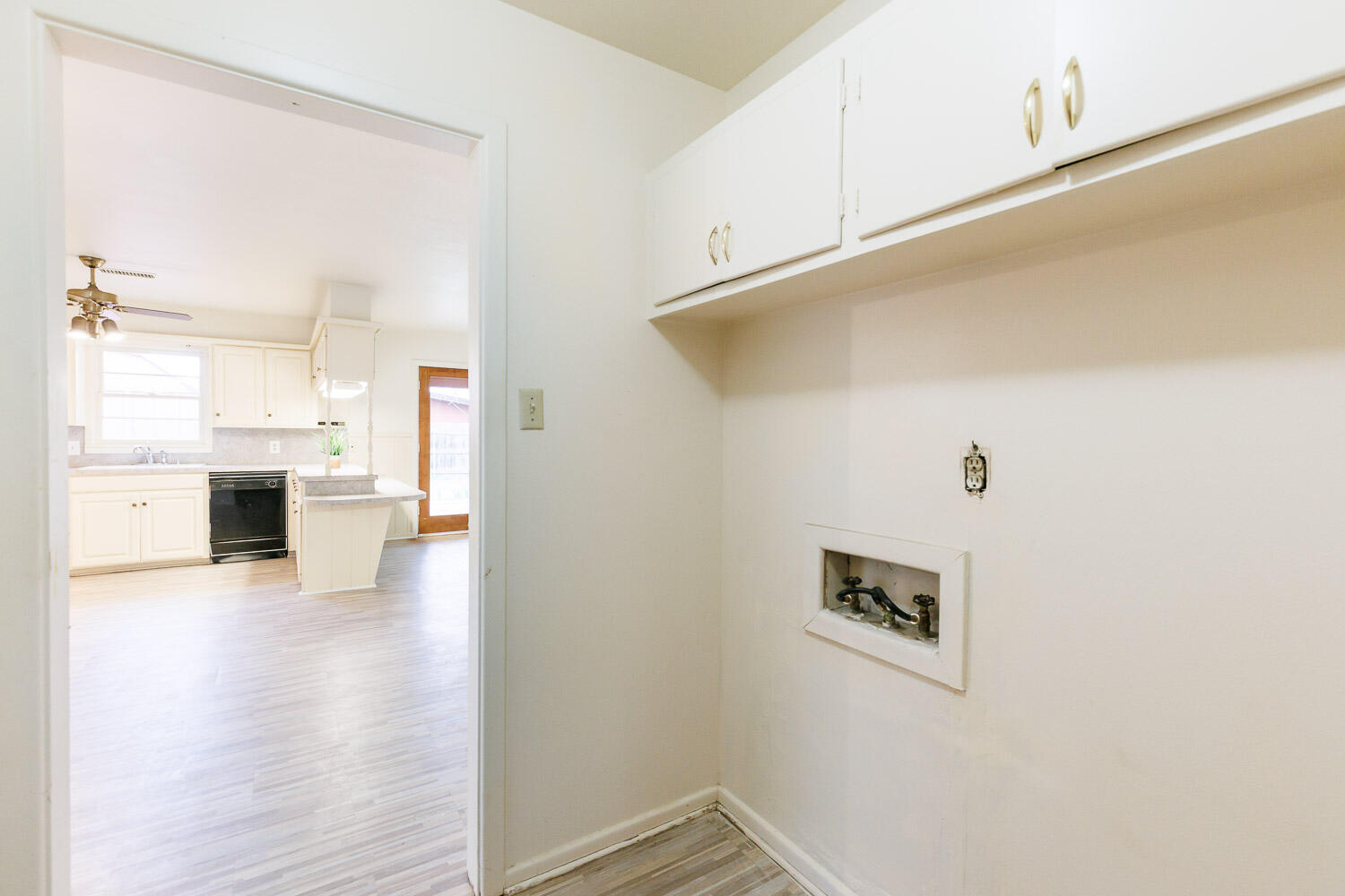 2302 52nd Street Lubbock, TX 79412 - Photo 42 of 42 Utility Room