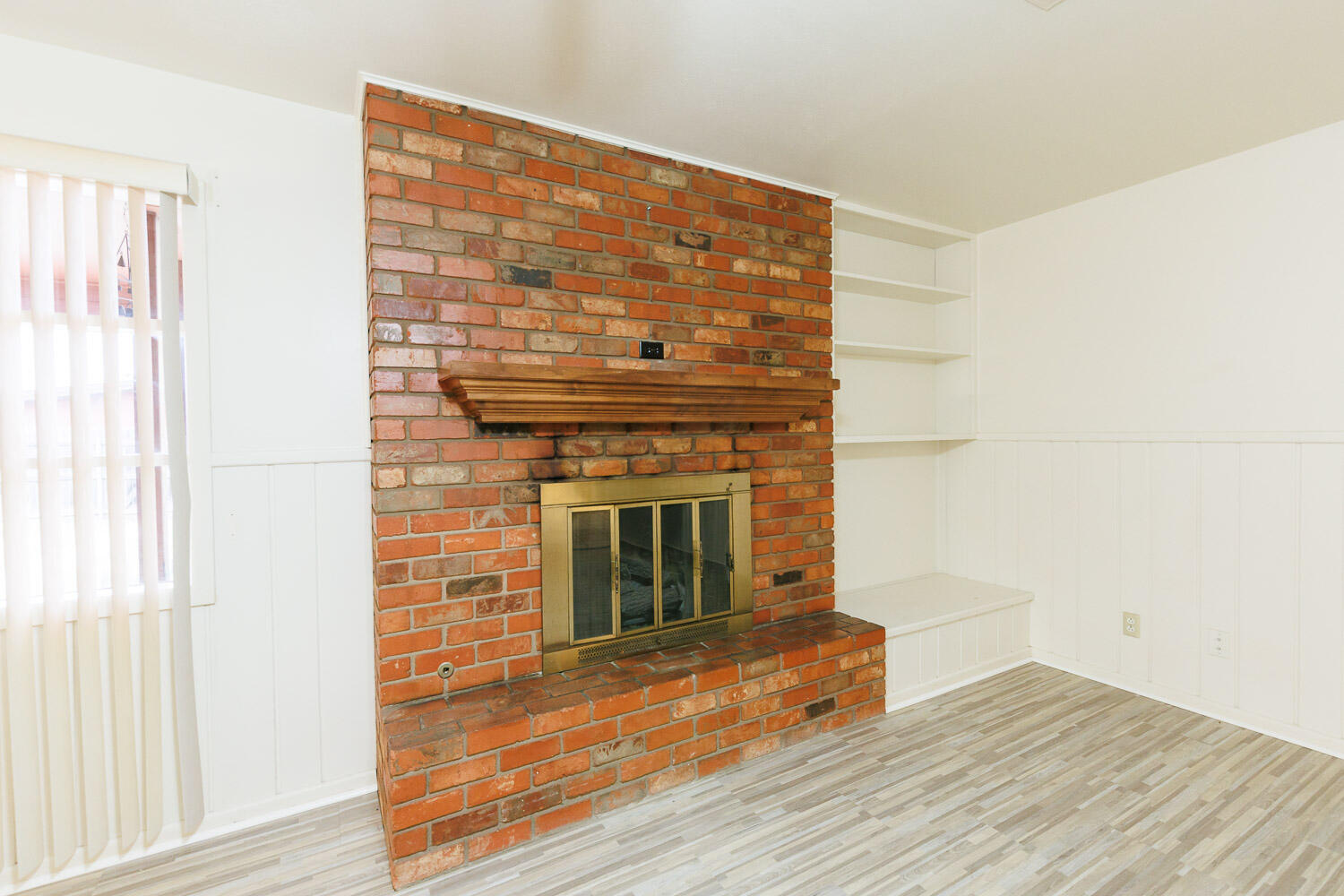 2302 52nd Street Lubbock, TX 79412 - Photo 7 of 42 Living Area