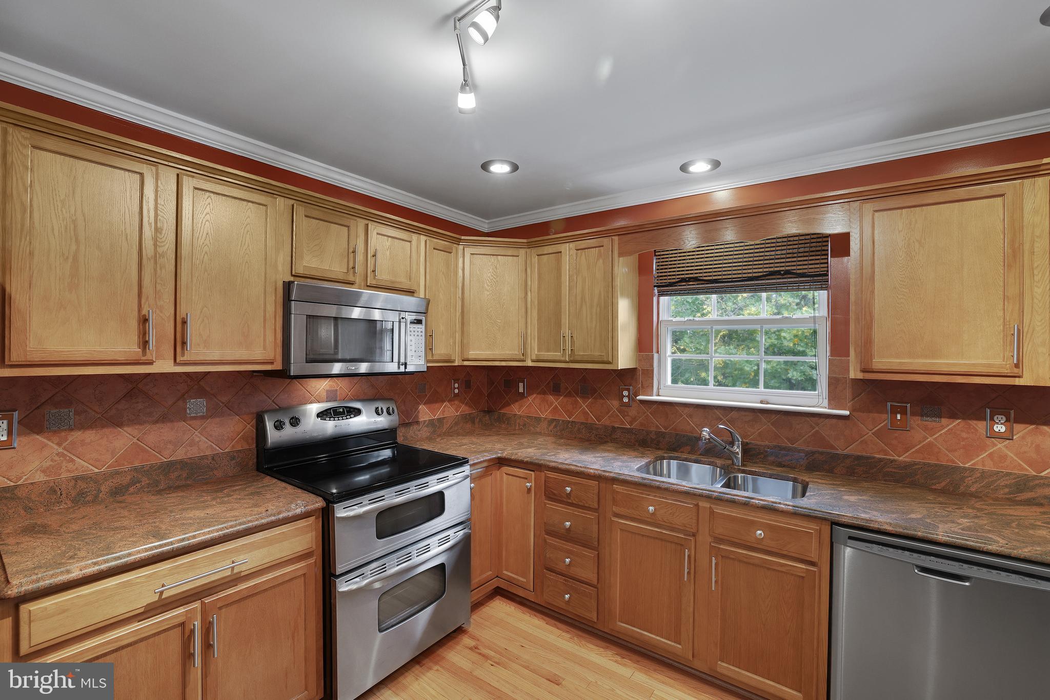 1412 Pine Grove Road Capitol Heights, MD 20743 - Photo 17 of 45 Gallery Image 17
