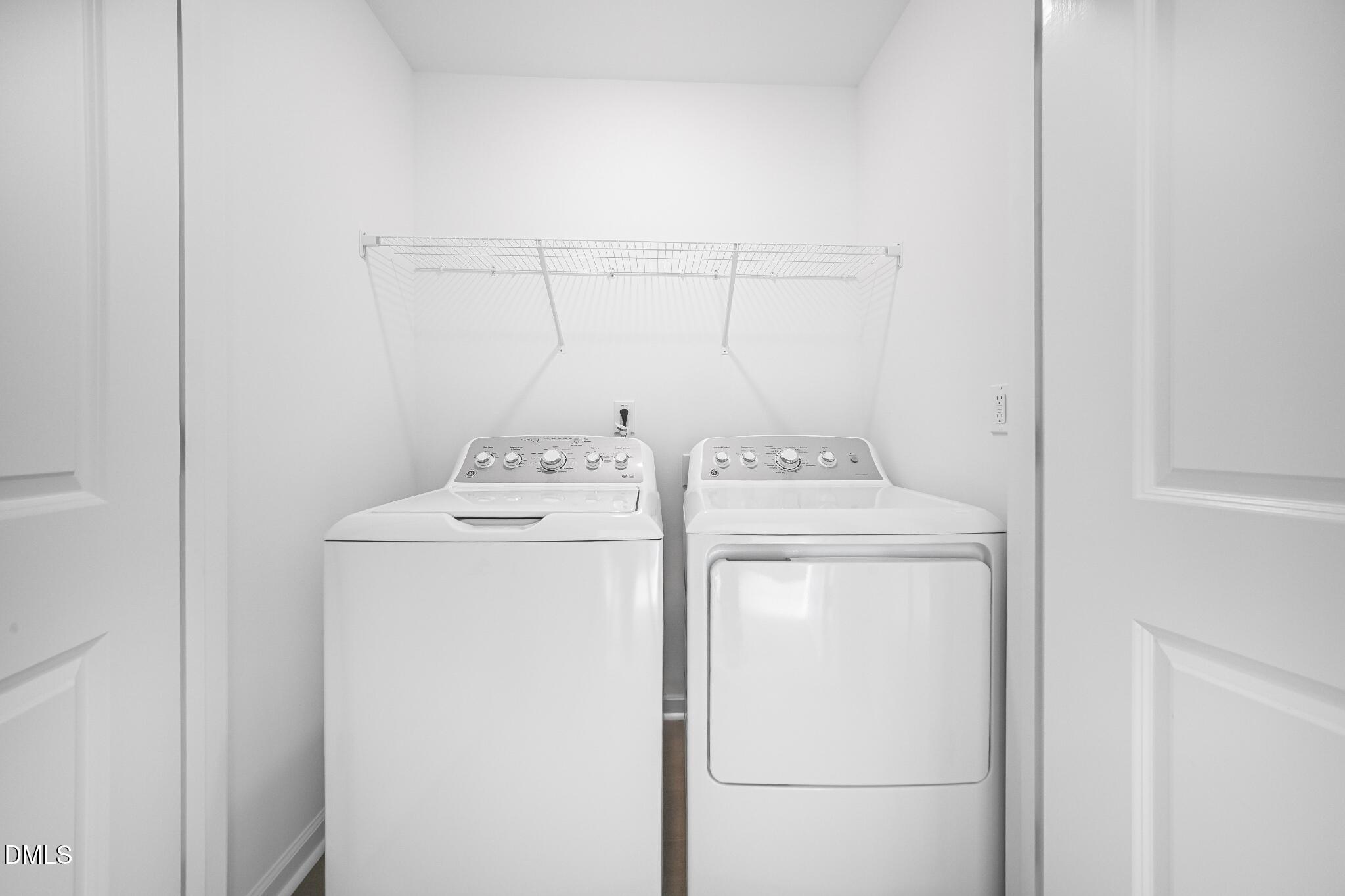 3607 Elm Grv Lane Raleigh, NC 27604 - Photo 22 of 31 SUN_ElmGrove_Pic_Wyatt_QMI_4_Laundry_1of