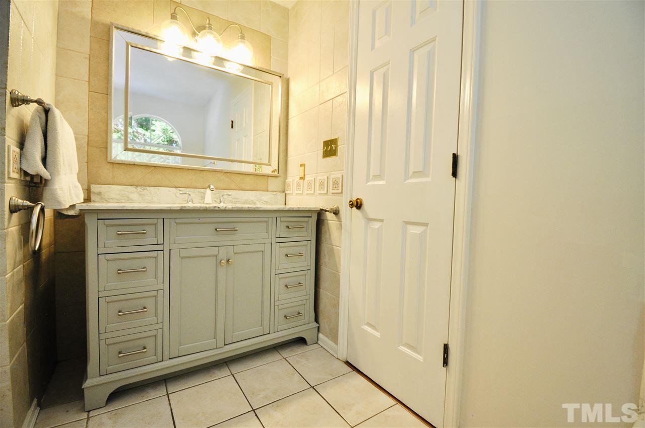 2012 Carthage Circle Raleigh, NC 27604 - Photo 18 of 22