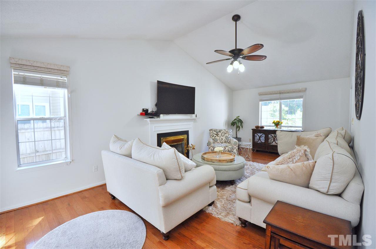 2012 Carthage Circle Raleigh, NC 27604 - Photo 6 of 22