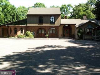 419 York Road New Hope, PA 18938 - Photo 1 of 6 Gallery Image 1