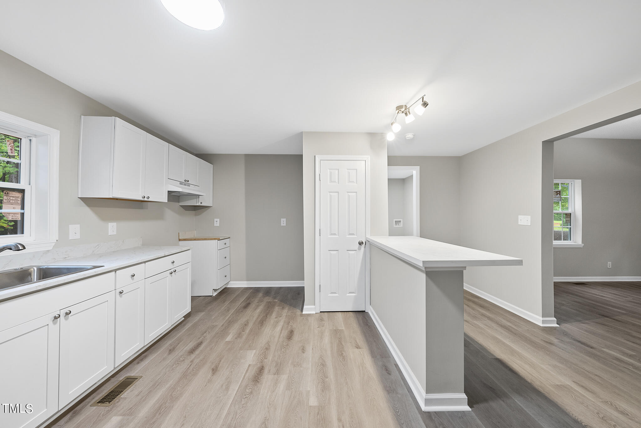 330 Britt Road Four Oaks, NC 27524 - Photo 13 of 20 DSC03813