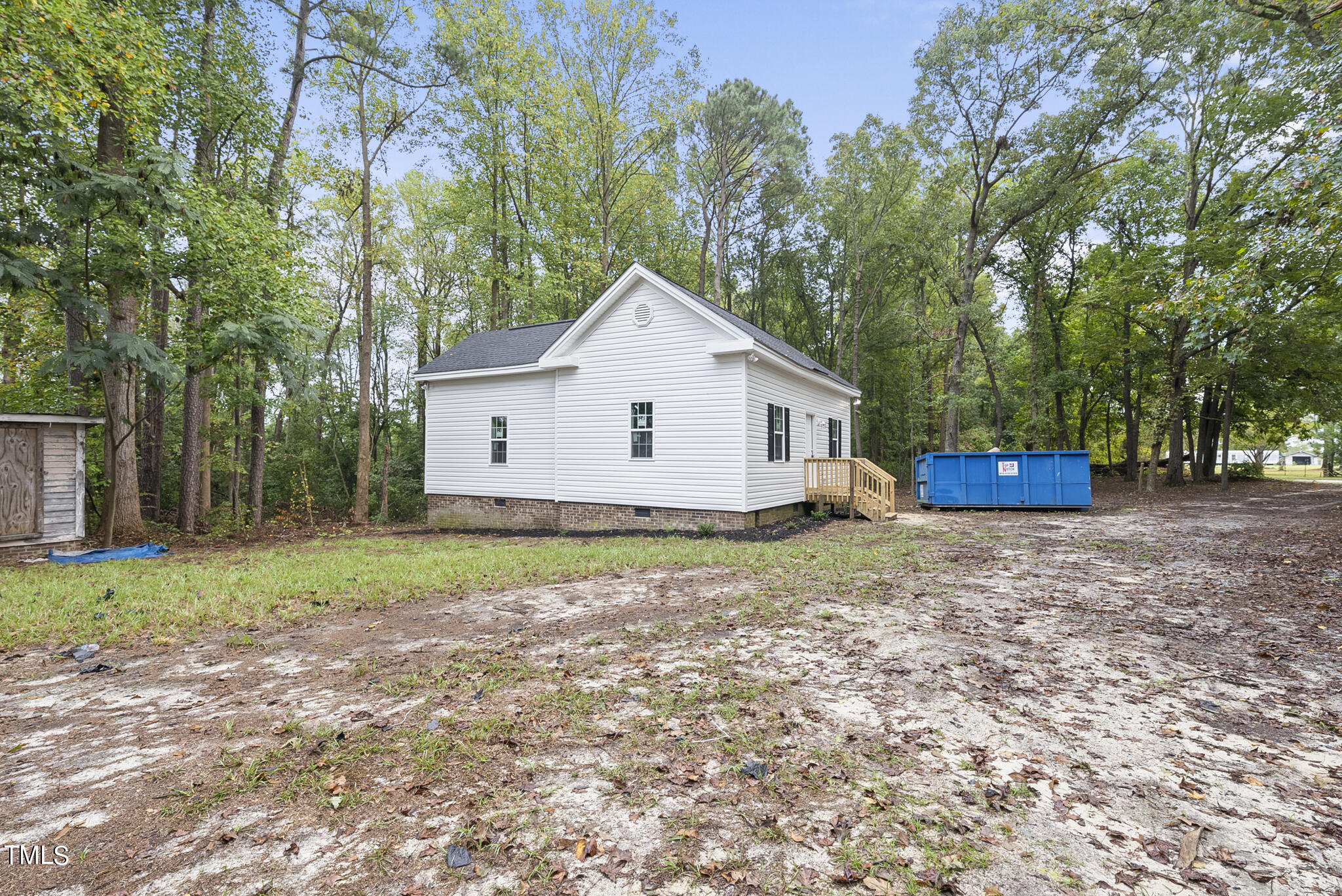 330 Britt Road Four Oaks, NC 27524 - Photo 3 of 20 DSC03783