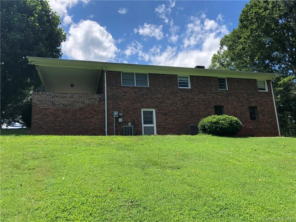 1881 Zion Road Morganton, NC 28655 - Photo 3 of 19 Gallery Image 3